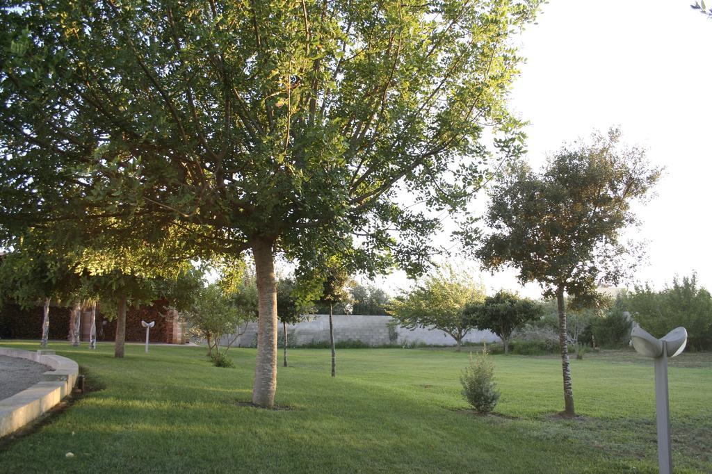 Pozzillo San Rocco Bed & Breakfast Arnesano Eksteriør bilde