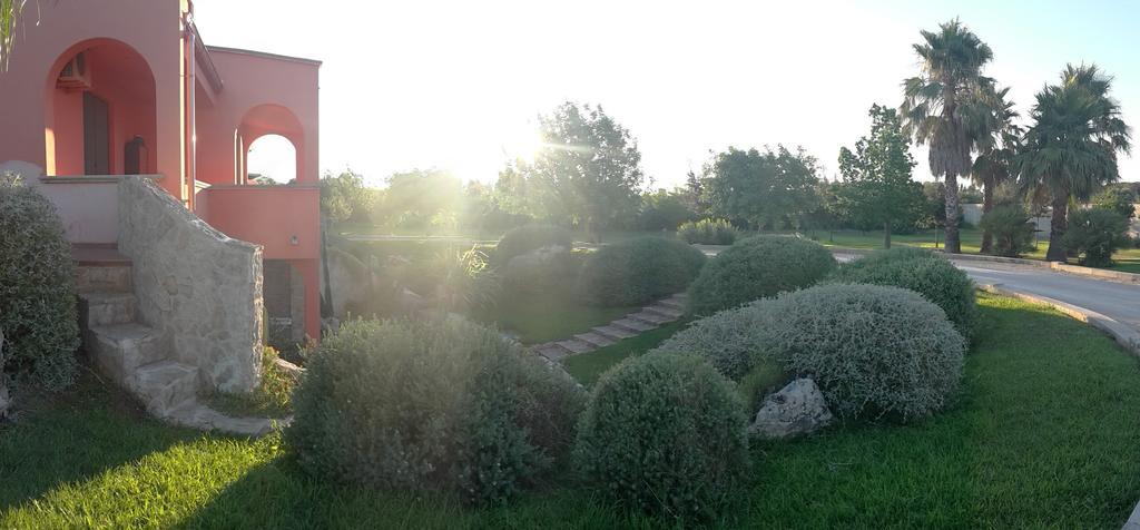 Pozzillo San Rocco Bed & Breakfast Arnesano Eksteriør bilde